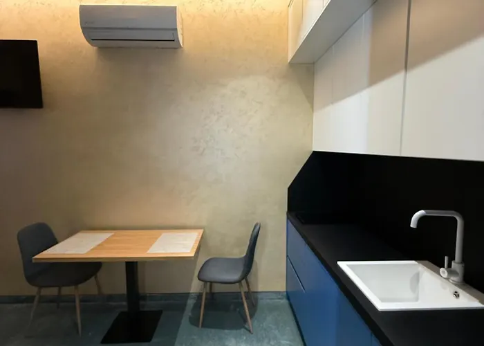 Piazza Apartment